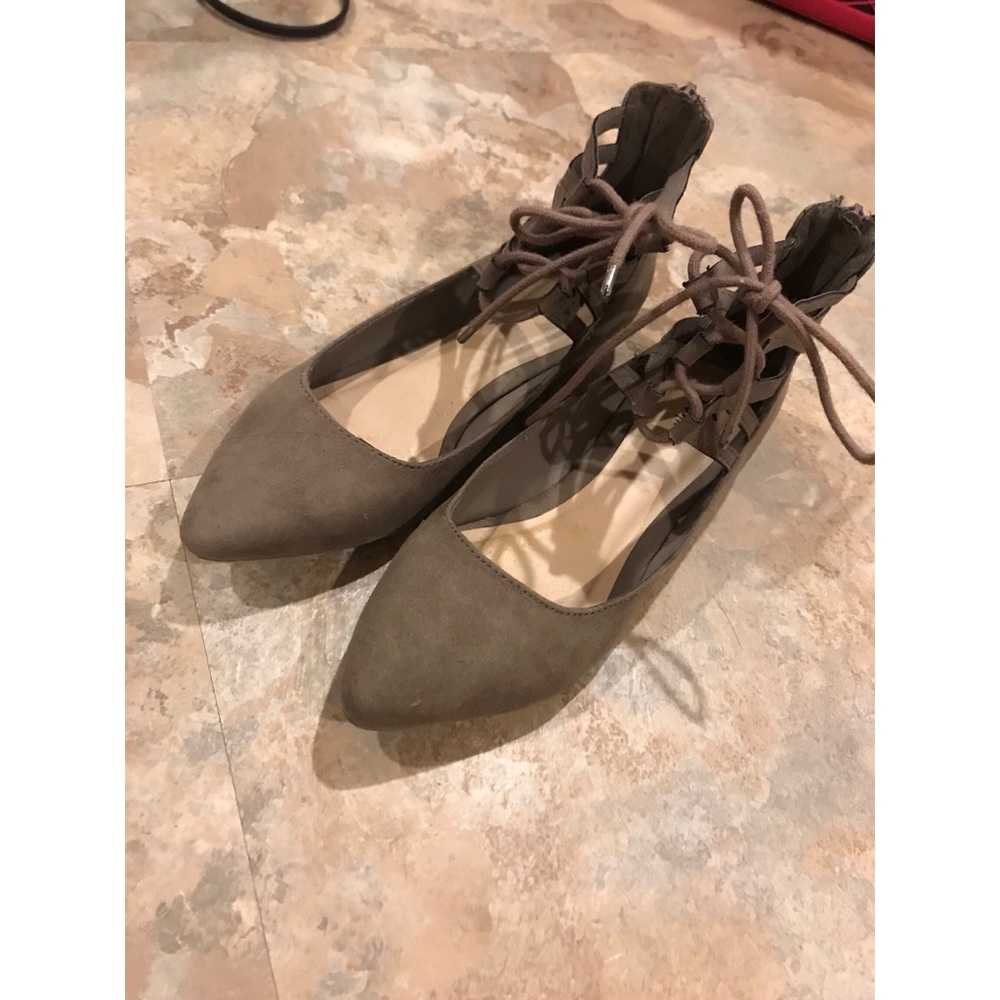 Tie up flats